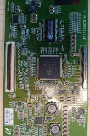 320AA05C2LV0.0 TCON﻿